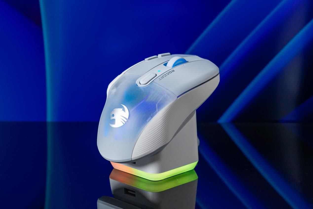 专业操控也可以很RGB 冰豹Kone XP Air无线游戏鼠标体验